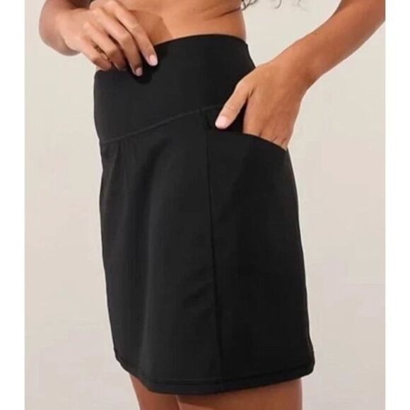 Athleta 837435 Women's Sz XS Black Salutation Stash 16 1/2 Skirt Skort - Picture 12 of 12
